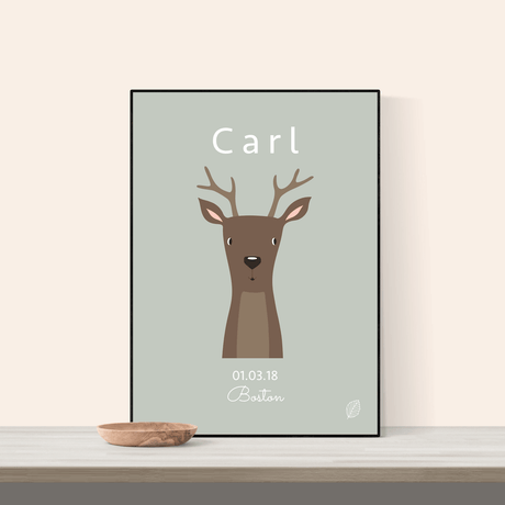 blå plakat med tegning af rådyr dreng, personlig plakat til barn med navn, fødselsdato og by fra nordicsimply