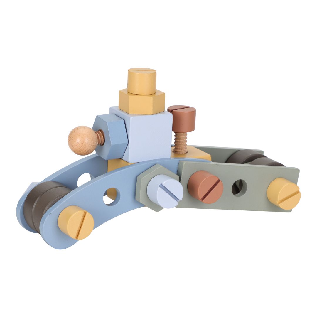 konstruktion lavet af dele fra arbejdsbænk i træ fra Little Dutch, perfekt til rolle-og fantasileg for din lille håndværker, fås hos Nordic Simply