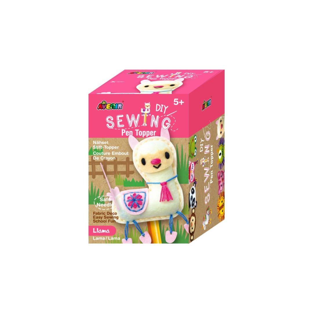 Æske med blyantstop med en sød lama, perfekt til kreative børn, indeholder nål og stofdele til sjovt krea-projekt.