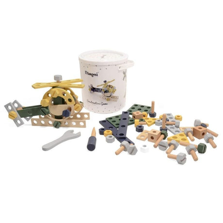 Byggesæt i træ til børn, spand med 80 dele fra Magni fås hos Nordic Simply