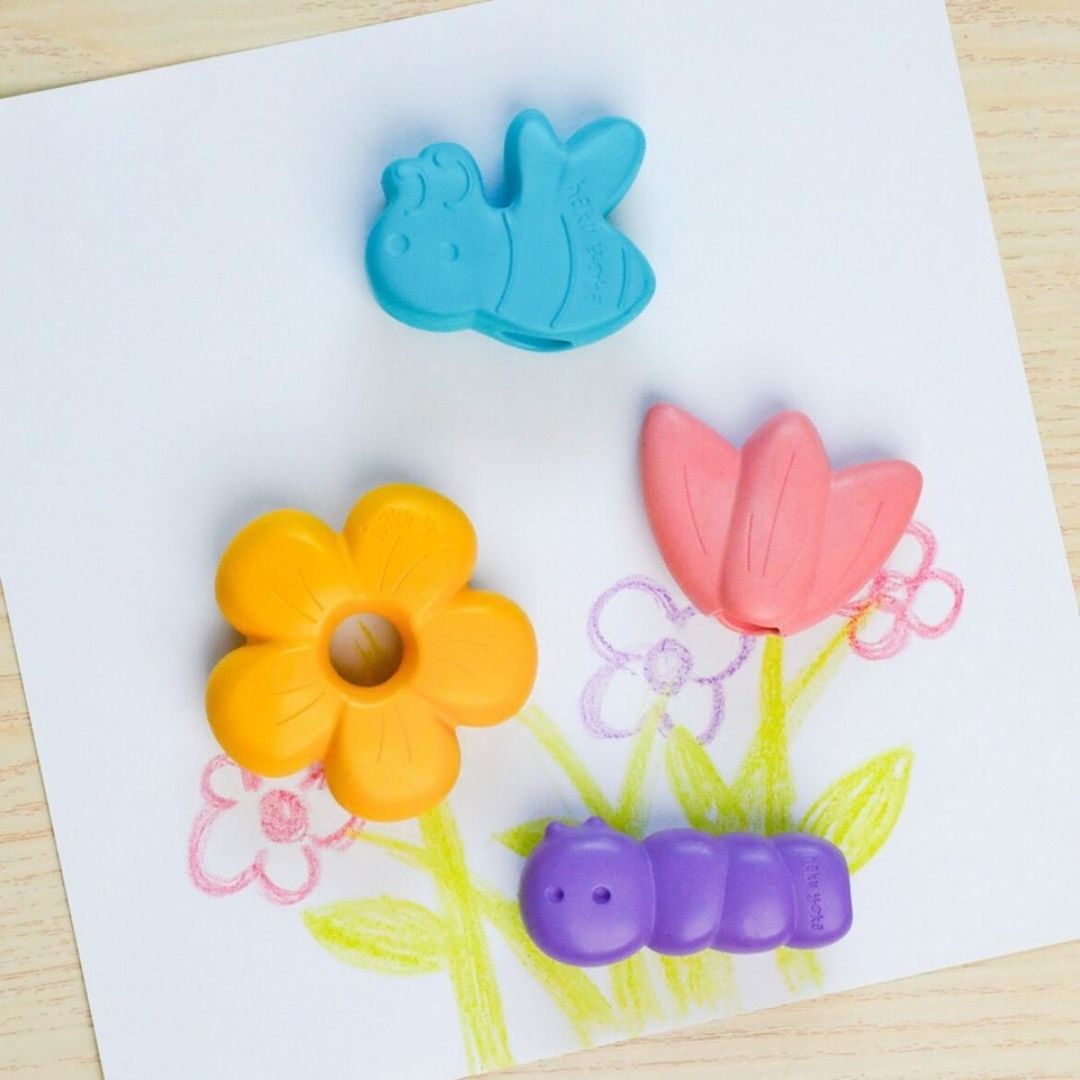 Farverige fingerfarver med bi blomster og orm fra Haku Yoka, perfekt til små kreative hænder