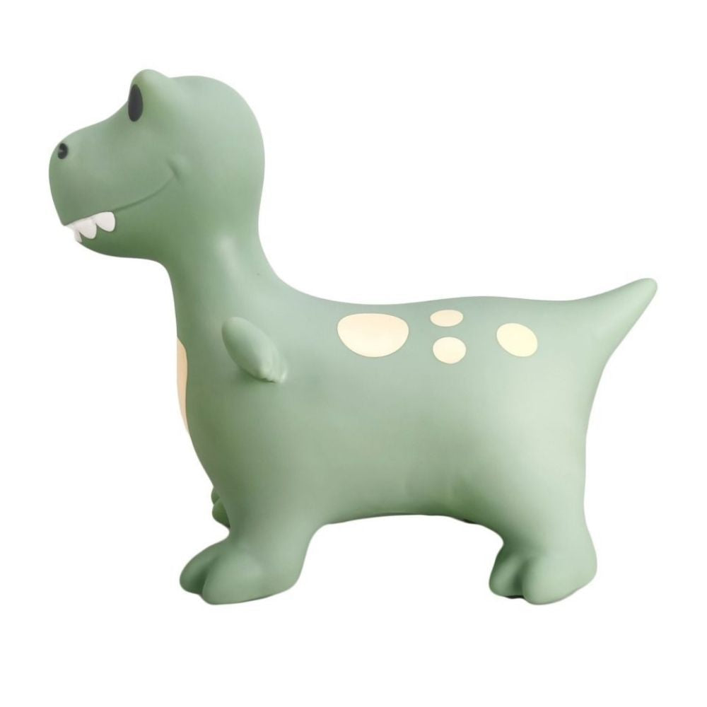 Grønt dino hoppedyrset fra siden, hoppedyr til aktiv leg og balance fra Find that Hippo fås hos Nordic Simply