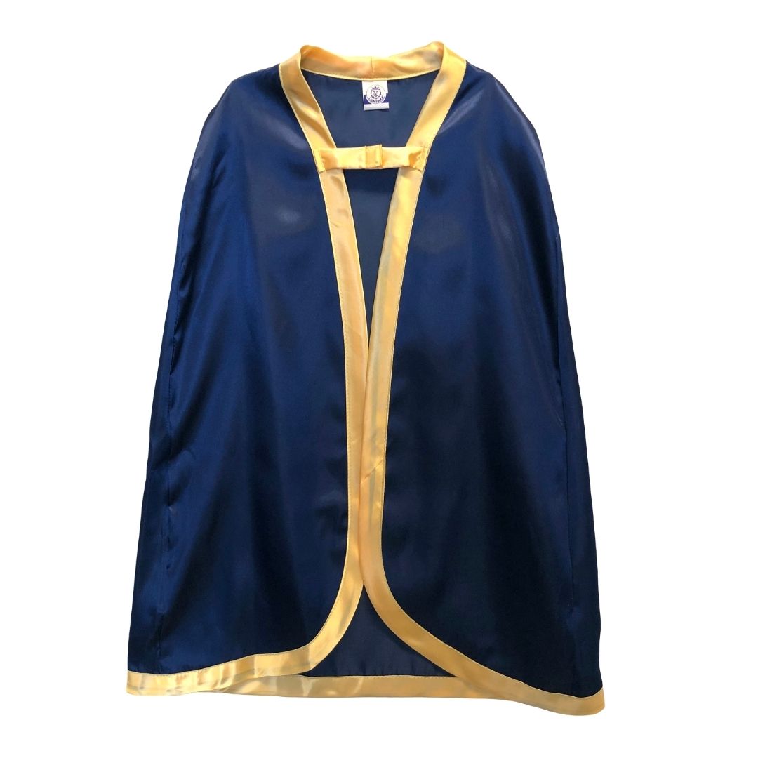 Blå kappe til ridder. Flot skinnende blå ridderkappe Noble Knight, til barn, med guldkanter, set forfra, fås hos Nordic Simply