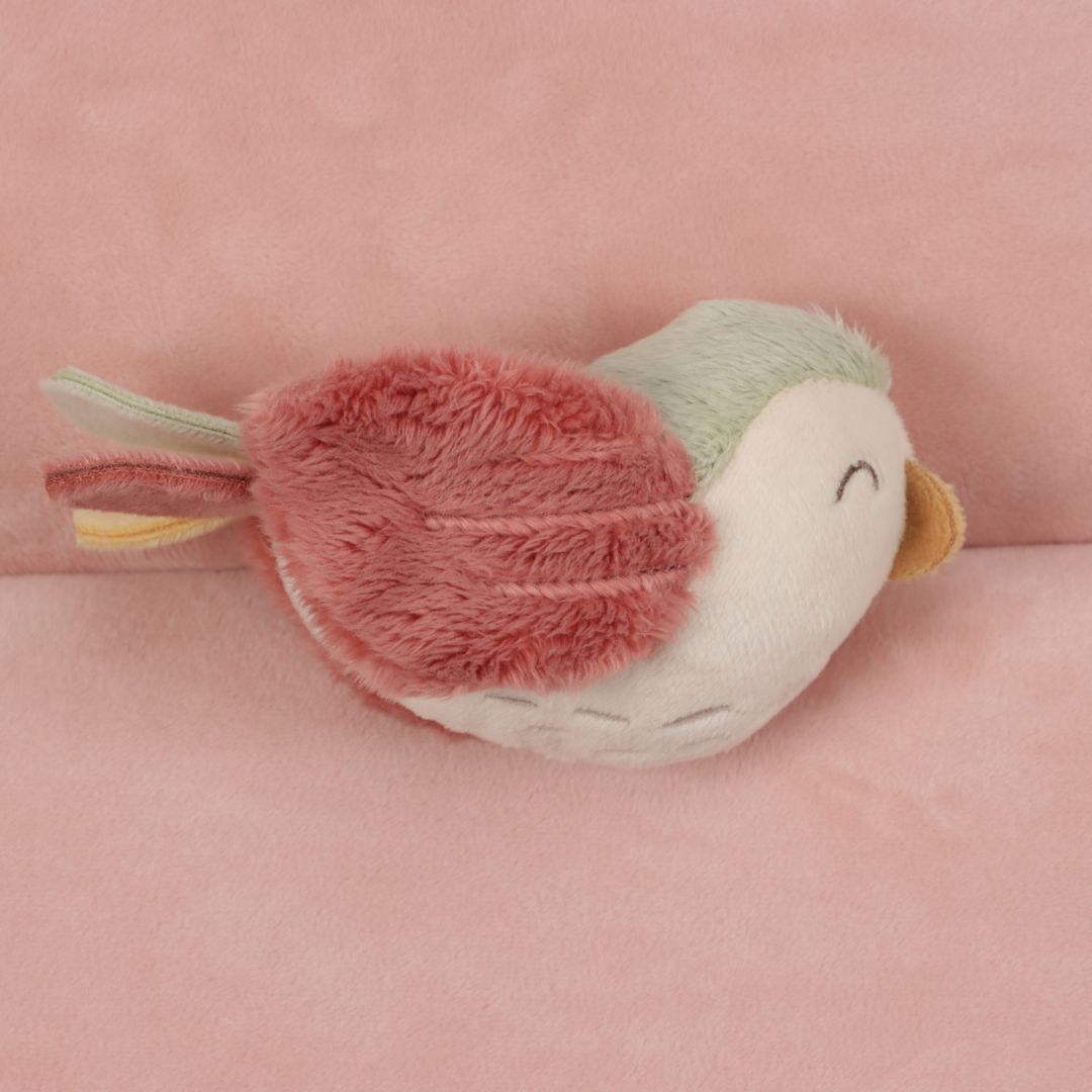 Legetæppe til baby med aktiviteter at opdage og sanse, rosa legetæppe, her ses lille fugl, god fra 0 måneder, fra Little Dutch