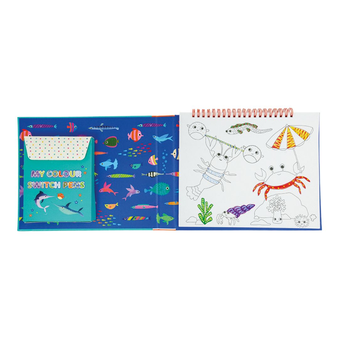 Magisk malebog med havets dyr og tryllepen - kreativt legetøj til børn med farverige illustrationer.