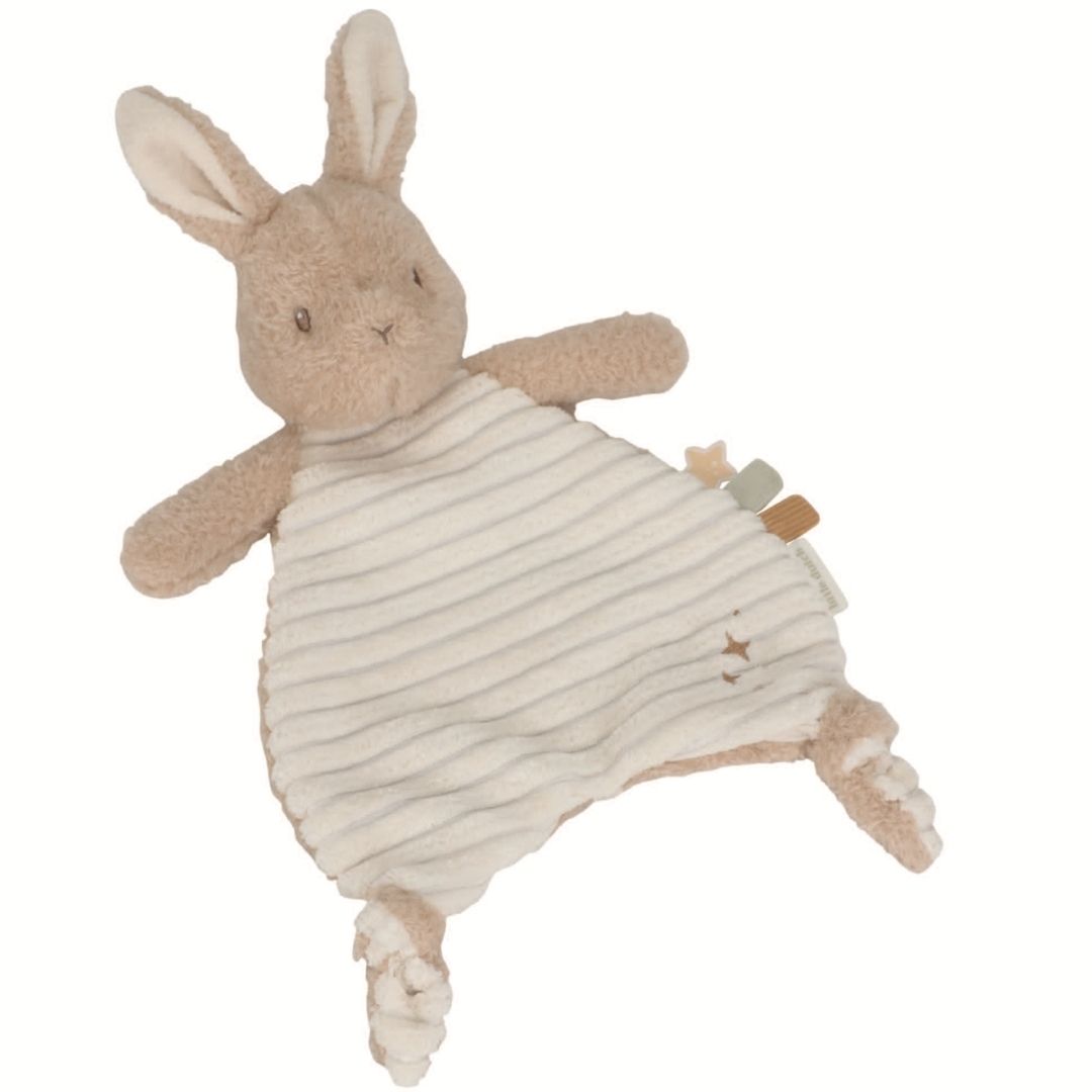 Beige nusseklud med kaninmotiv, perfekt til sut, skøn gave til baby, fra Little Dutch