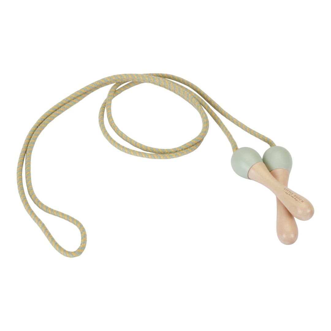 Sjippetov i lys beige med træhåndtag med lysgrøn bund fra Little Dutch, fås hos Nordic Simply