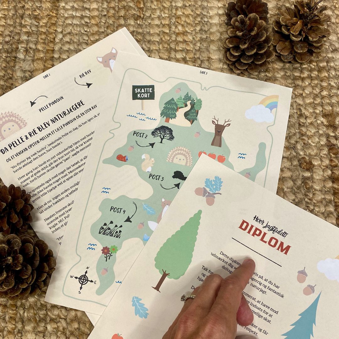 Skattejagt i skoven i print-selv udgave ses printet med diplom hos Nordic Simply