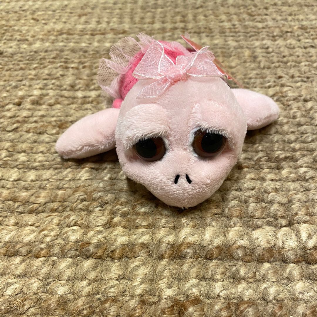 Skildpadde bamse rosa⏐ fantasidyr - lille blød bamse med tylskørt og store øjne, perfekt til leg.