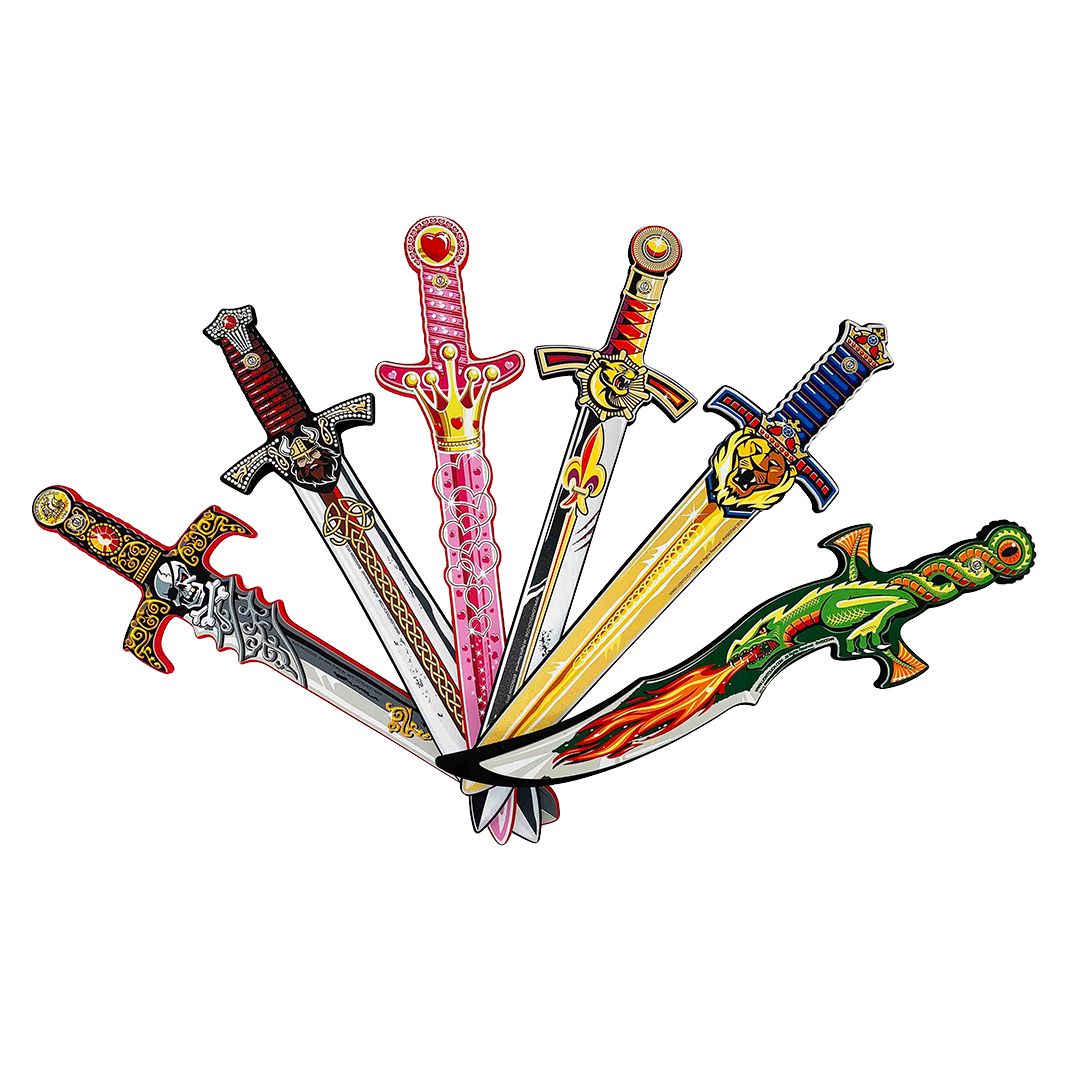 Seks skumsværd i klare farver set i vifte på hvid baggrund. Her ses også sværd til at lege viking fra danske Liontouch