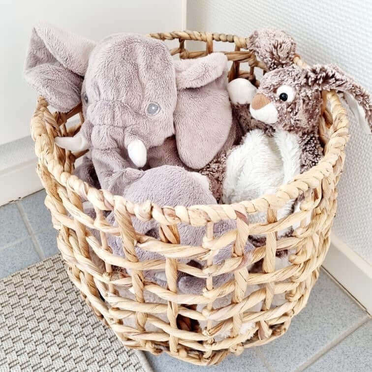 stor håndlavet kurv flettet i vandhyacint fra ooh collection hos nordicsimply