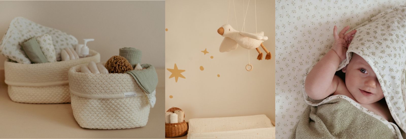 pusleplads indretning her ses lyse puslekurve, mobile med gås over puslebord og baby i grønt håndklæde med hætte, set hos Nordic Simply