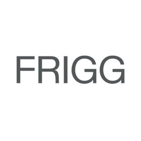 Frigg logo, grå tekst på hvid baggrund.