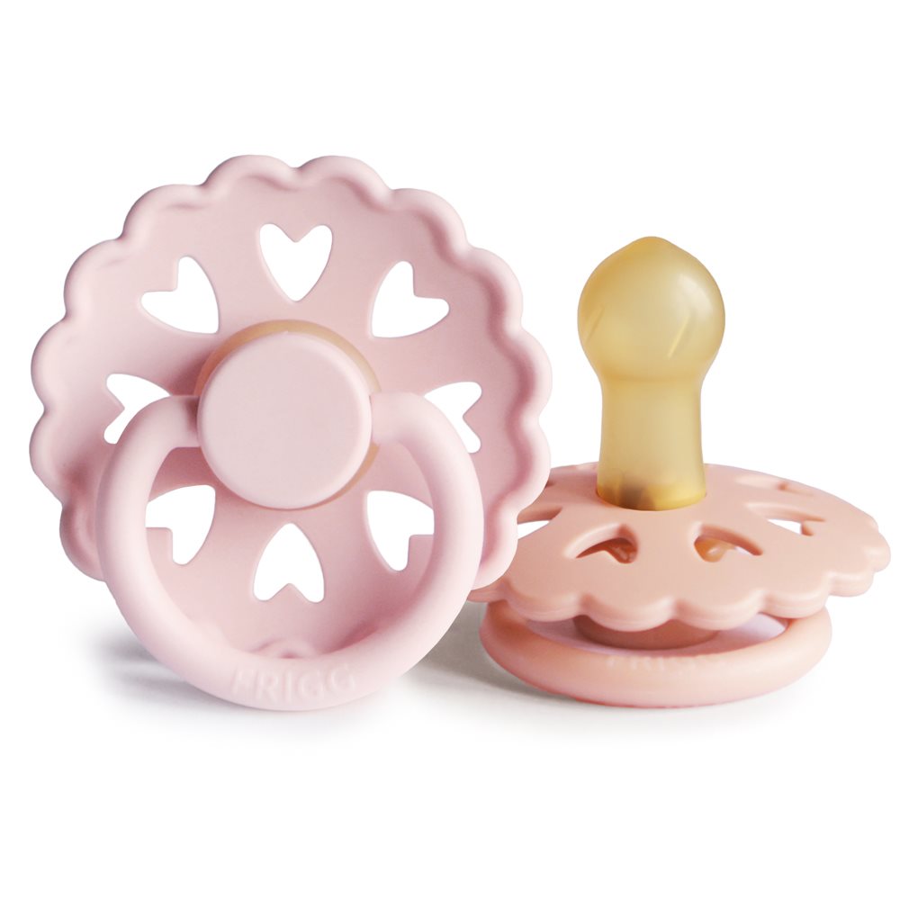 to sutter i rosa og fersken-farvetf ra danske Frigg fairytale kollektion, str 1 passer baby fra 0-6 mdr. Med små hjertehuller