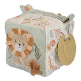 blød aktivitetsterning med motiver af safaridyr og masser for baby at opdage, fra little Dutch Safari kollektion