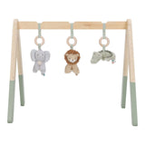 aktivitetsstativ til baby 0-6 måneder med safaridyr, babygym i træ med grønne ben og tre dyr at udforske: elefant, løve og krokodille. Fra Little Dutch.