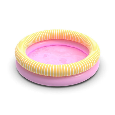 lille rundt badebassin med to ringe, en rosa og en gul med hvide striber, bassinet har en diameter på 80 centimeter og er derfor til små børn under opsyn.