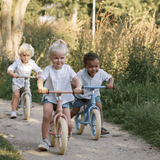 rosa løbecykel til børn fra 2 til 5 år fra little dutch hos nordicsimply 