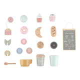 Farverigt te-sæt og bagværk fra Little Dutch, følger med XL espressomaskine.