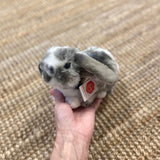 Kanin bamse dværgvædder grå, 23 cm, blød krammevenlig plyskanin i hånd