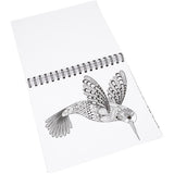 Motiv af kolibri i mindfulness malebog med detaljerede tegninger af natur og dyr, 64 sider.