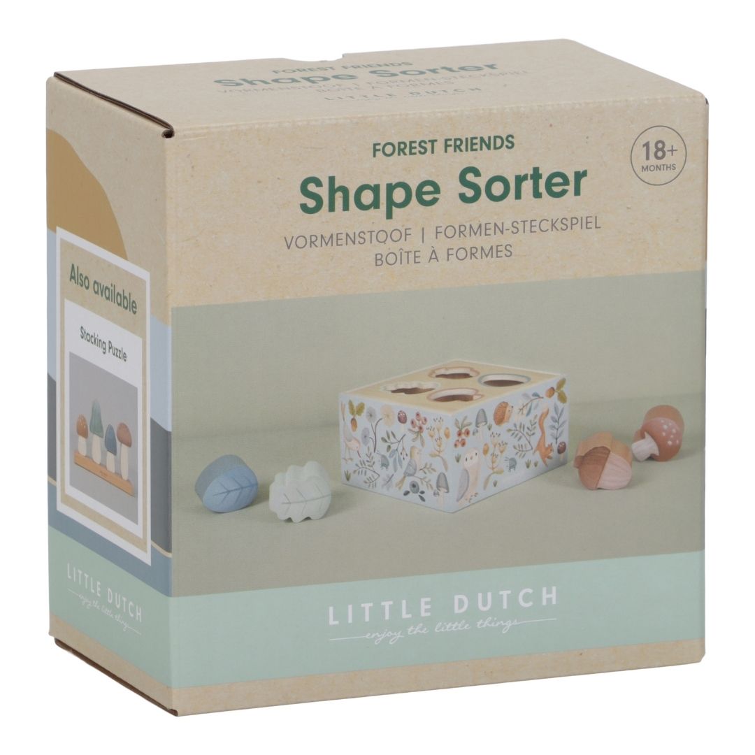blå puttekasse med fire huller til figurer med skovens motiver, set i indpakning, perfekt til sorterings og stableleg, fra Little Dutch