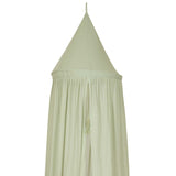 Sengehimmel Sage, set tæt på, Indret børneværelset og skab hygge med smuk støvet grøn himmel fra Little Dutch